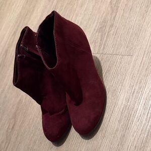 Elegant Burgundy Ankle Boots